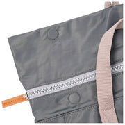 Mochila Roka Canfield B mediana de nailon reciclado - Beluga Grey