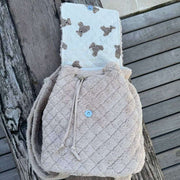 Mochila con solapa de peluche Moon Nude - Marrón/Crema