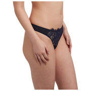 Tanga de encaje frontal Skarlett Blue Entice - Negro/Azul marino medianoche