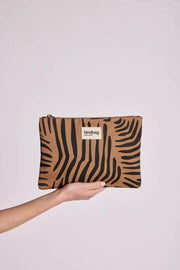 Bolso mediano con cremallera Hindbag Ema - Zebra Cinnamon Brown