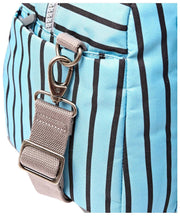 Bolso de viaje Roka Gatwick mediano de lona reciclada - Rayas azules