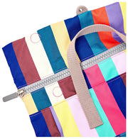 Mochila mediana de lona reciclada Roka Canfield B - Rayas anchas y multicolores