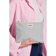 Hindbag Ema Bolso mediano con cremallera - Rayas azules