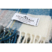 Locharron of Scotland Borders Stewart Dress Manta de lana de cordero - Azul/Crema