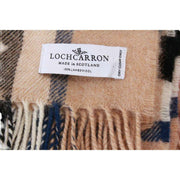 Manta moderna de lana de cordero Locharron of Scotland Borders Thomson - Camel