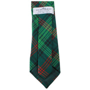 Corbata de tartán moderna Locharron of Scotland Reiver Ross Hunting - Verde/Rojo