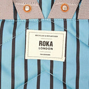 Mochila mediana de lona reciclada Roka Canfield B - Rayas azules