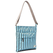 Bolso bandolera Roka Kennington B mediano de lona reciclada - Rayas azules