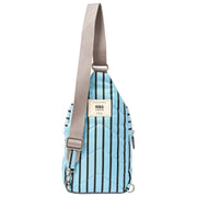 Roka Willesden B Bolso bandolera grande de lona reciclada - Rayas azules