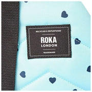 Roka Willesden B Bolso Bandolera Grande De Lona Reciclada - Azul/Corazones Azules