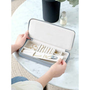 Joyero de viaje con cremallera Stackers Sleek Necklace - Azul oscuro