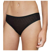 Triumph Signature Sheer Tai Braguitas - Negro
